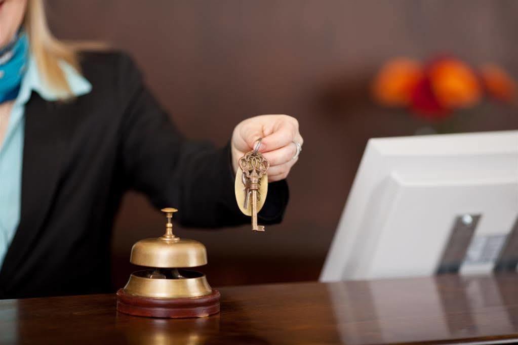 Hotel Amenal Zewnętrze zdjęcie